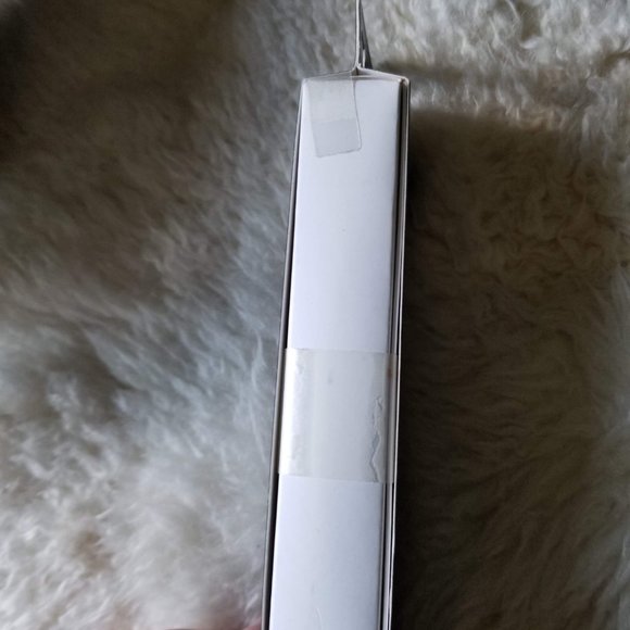 HD digital AV adapter for Surface RT, NWT - Picture 5 of 5